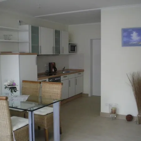 Fewo31, Exklusive Apartments, 2 Minuten Vom Und Alten Strom *